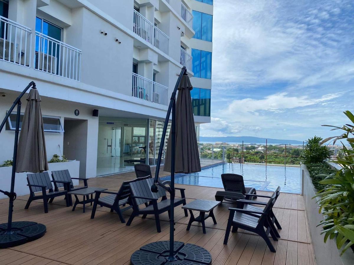 Inspiria Davao Aparthotel ภายนอก รูปภาพ